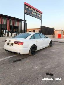 AUDI RS6  كرت السيارة :2012