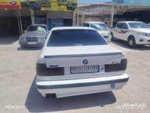 BMW    520i