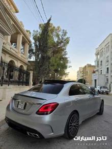 C300